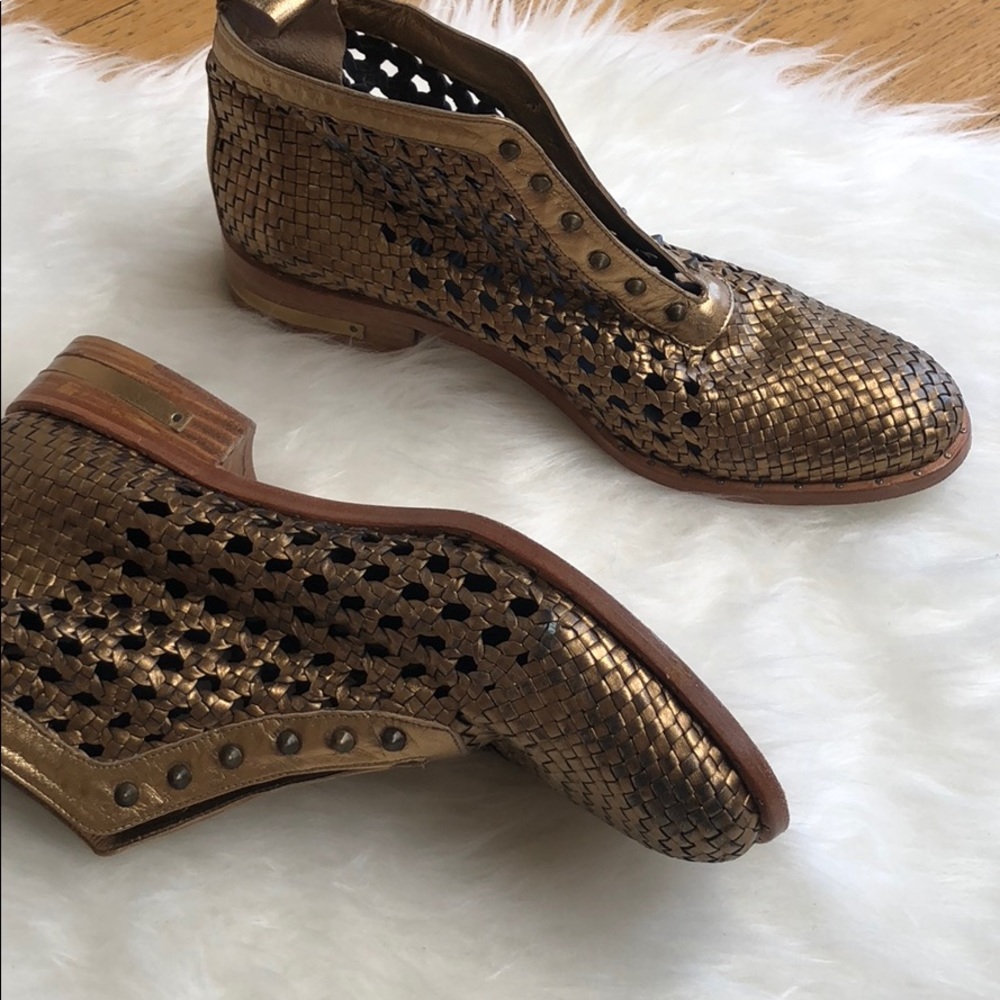 Freda Salvador gold boots